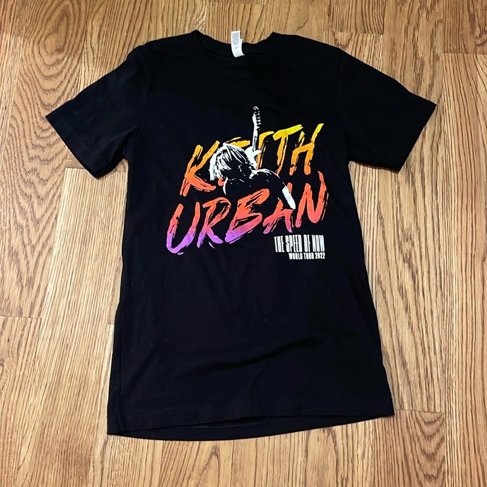Keith Urban concert short sleeve crewneck T-shirt 2022 tour.   black small
